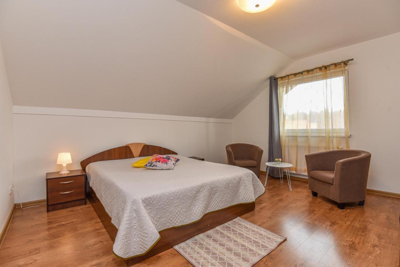 Guest House Pasaulio Krastas พาลังกา ภายนอก รูปภาพ