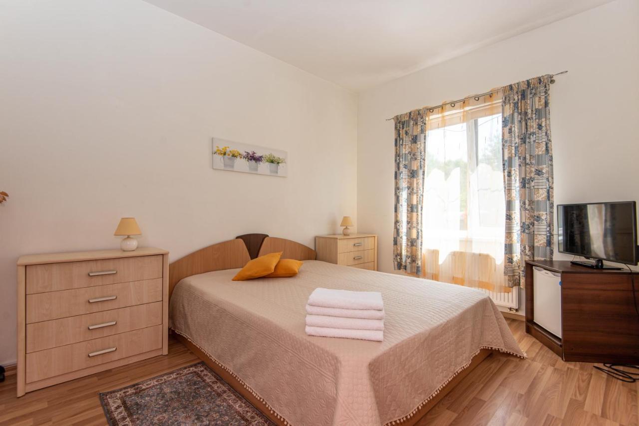 Guest House Pasaulio Krastas พาลังกา ภายนอก รูปภาพ