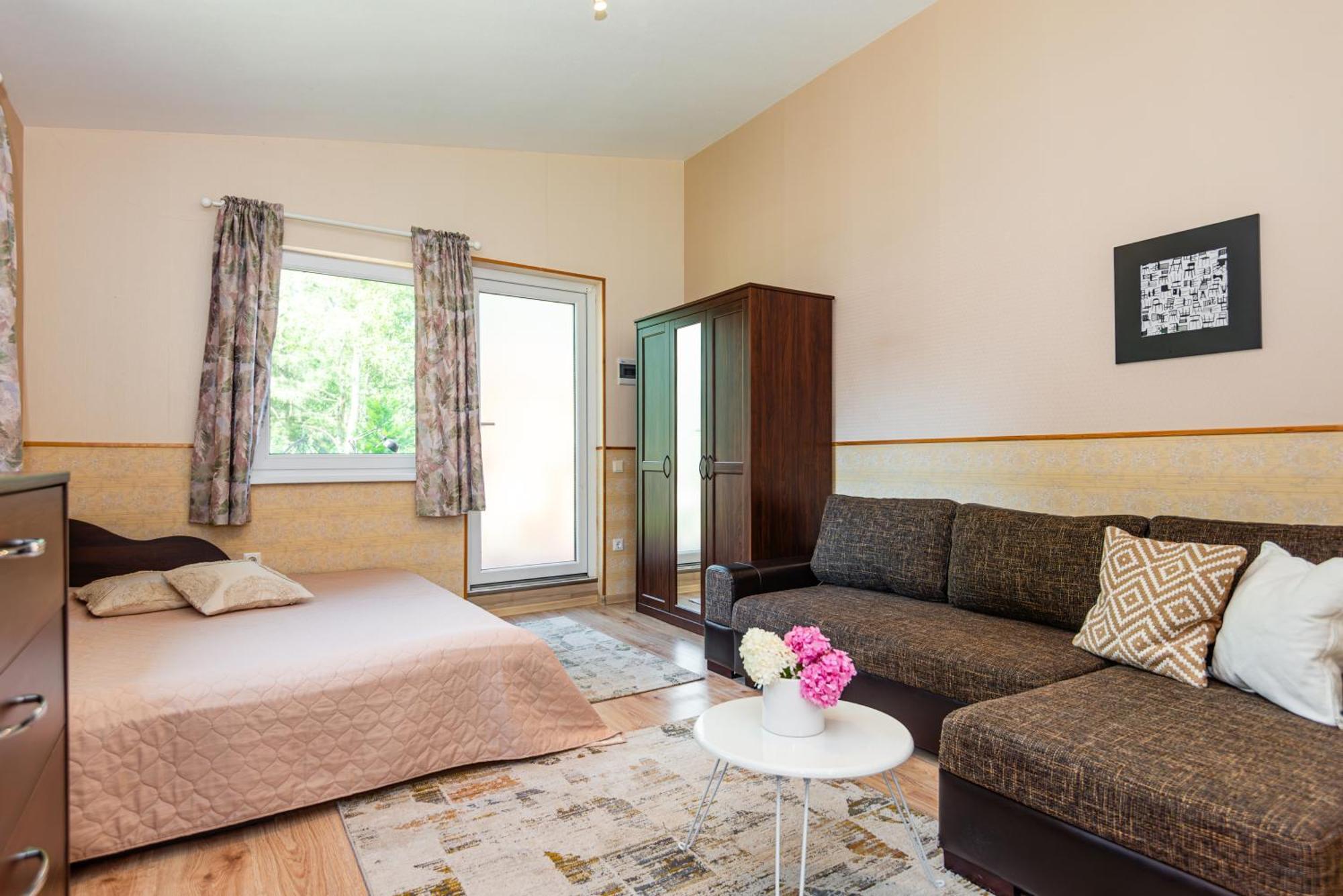 Guest House Pasaulio Krastas พาลังกา ภายนอก รูปภาพ