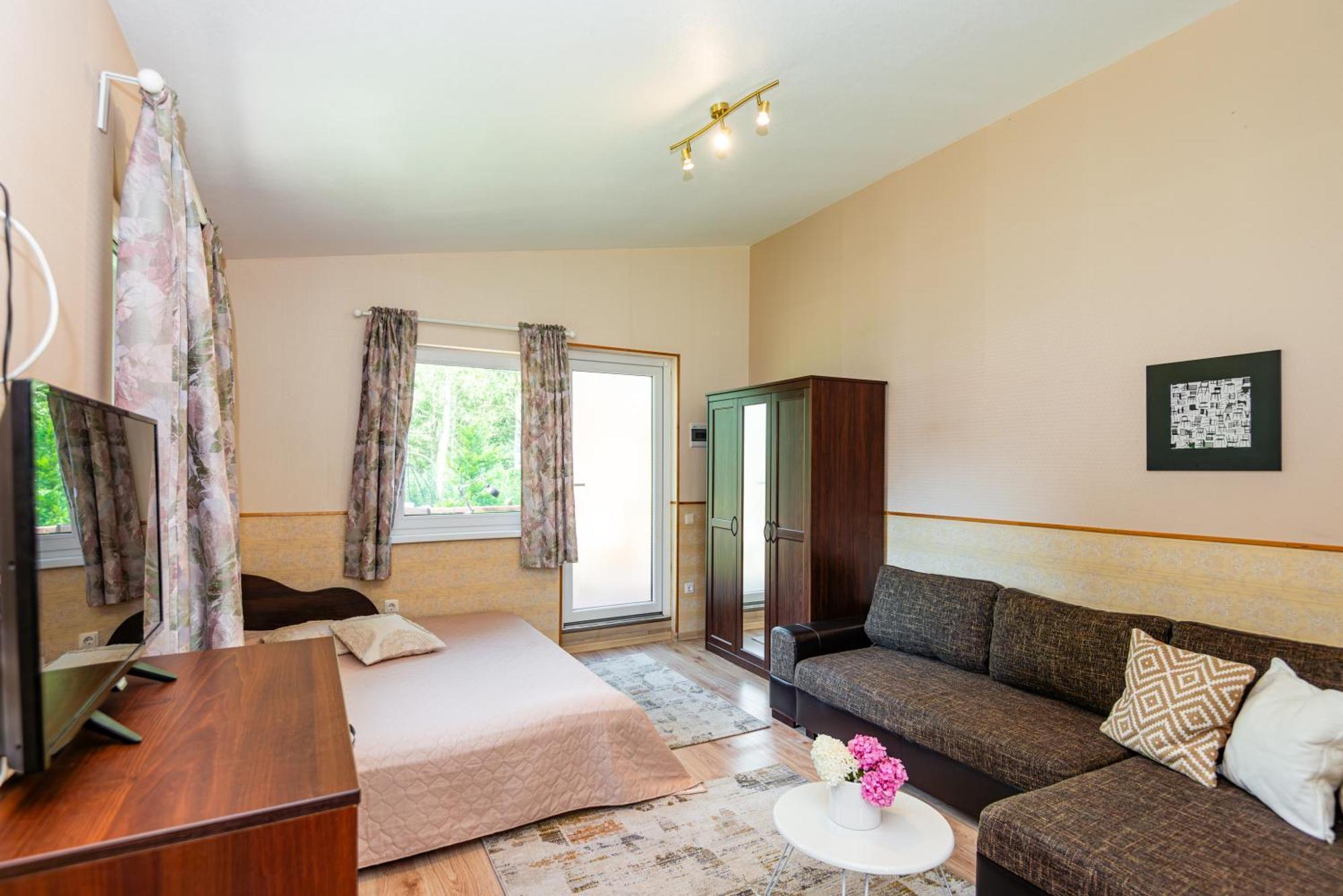 Guest House Pasaulio Krastas พาลังกา ภายนอก รูปภาพ